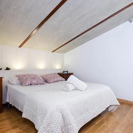 Yourhouse Cuixa Villa *