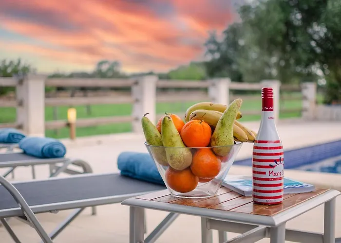 Willa Yourhouse Cuixa