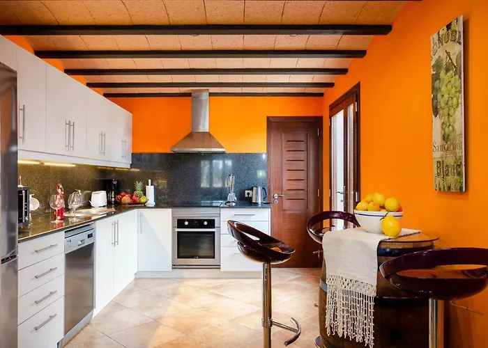 Willa Yourhouse Cuixa